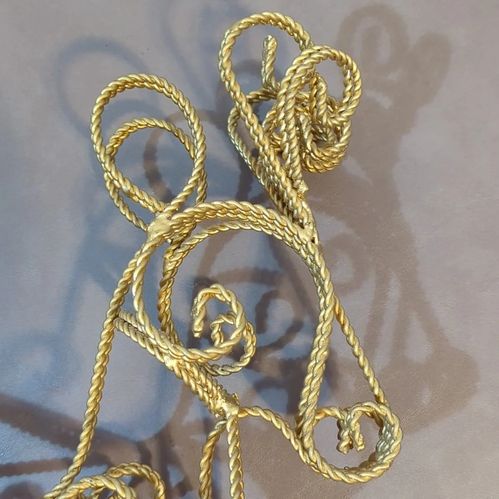 Reindeer Standing Gold Heavy Metal Decor